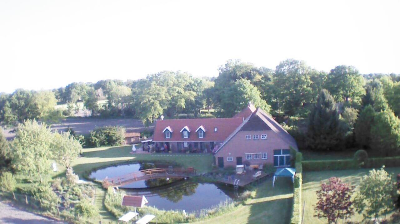 Appartamento Urlaubsdomizil Im Gruenen Westerstede Esterno foto